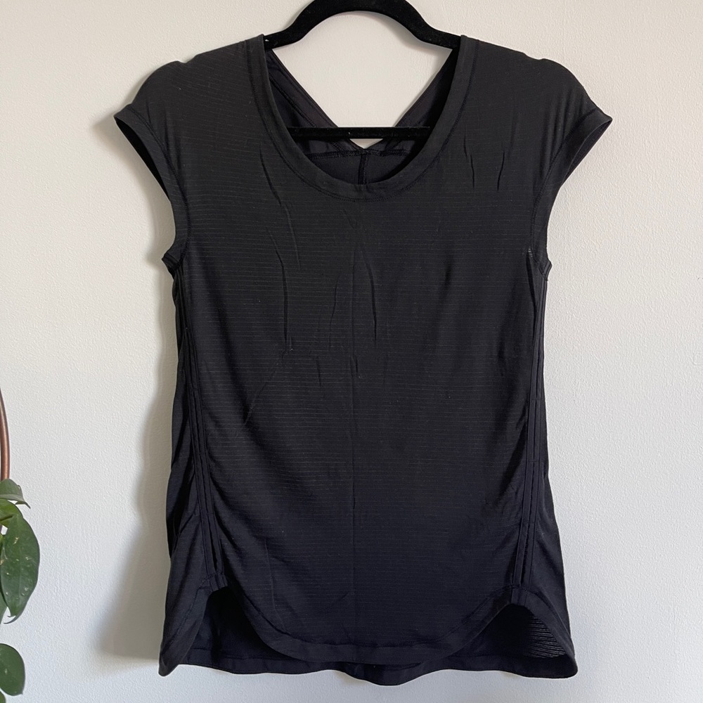 LAST CHANCE! Gone 11/28! Lululemon black + gold running/hiking shirt